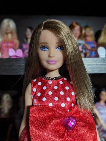 바비 인형 스키퍼 본체 의류 포함