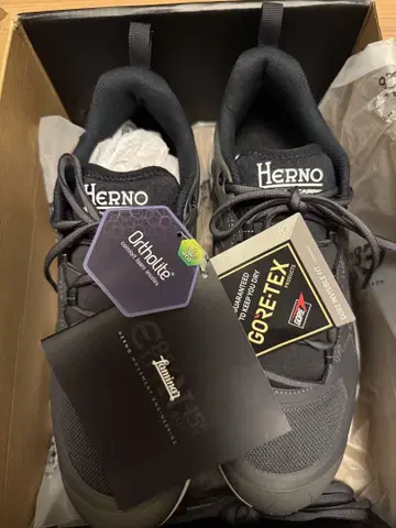 HERNO 남성용 스니커즈 새상품 미사용 사이즈 26.5