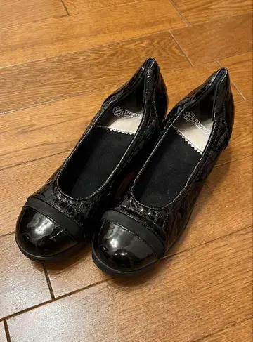 [ 24cm ] 뷰포트 펌프스 웨지솔 에나멜 악어 엠보싱