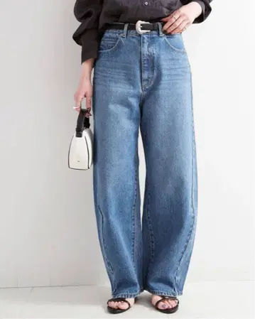 B.C STOCK DU JOUR BARREL BAGGY JEAN