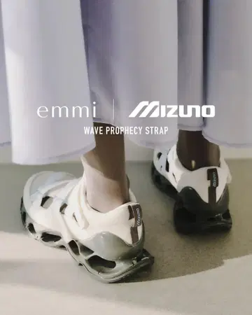 emmi 콜라보 MIZUNO WAVE PROPHECY STRAP