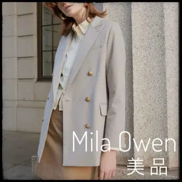 Mila Owen 베이지 테일러드 자켓