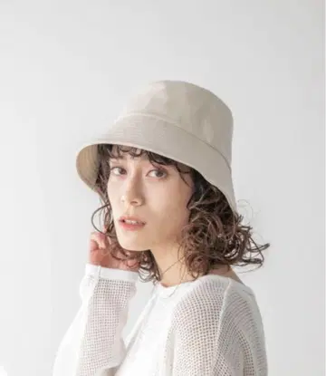 LOWRYS FARM 인조 가죽 버킷 햇 아이보리 화이트