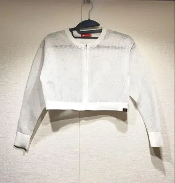 뉴발란스 화이트 메쉬 자켓