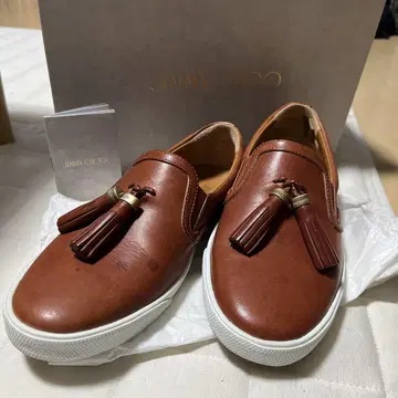 JIMMY CHOO 브라운 가죽 슬립온