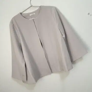 허니즈 워셔블 이지케어 세레모니 9부 소매 A라인 노카라 자켓