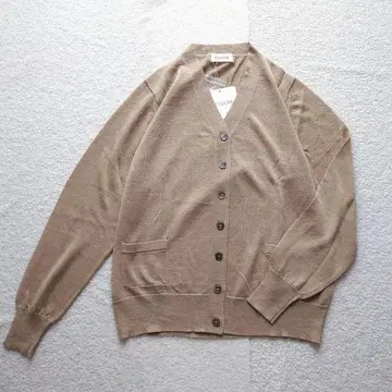 택 포함 BETOUPE 린넨 가디건 베이지 현행 모델