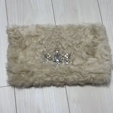 컨디션 최상 스트로베리 필드 퍼 클러치백