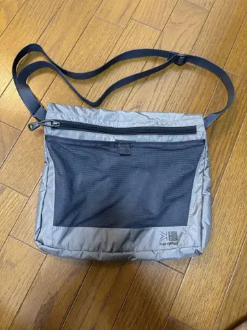 karrimor 숄더백 그레이