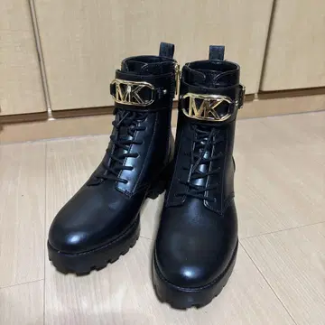 MICHAEL KORS 마이클코어스 가죽 숏부츠