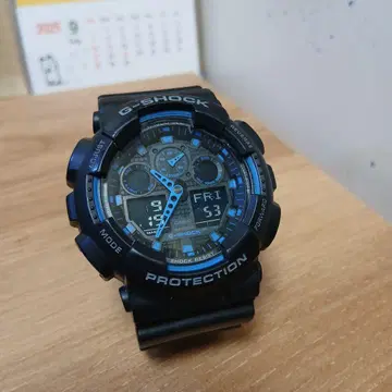 GA-100 CASIO G-SHOCK 가동 중 블루 데지아나 빅