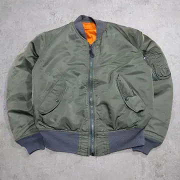 80s 90s ALPHA INDUSTRIES MA-1 USA M