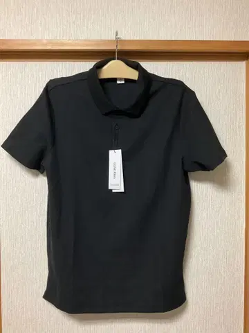Calvin Klein 블랙 피케 셔츠 M 사이즈 새상품