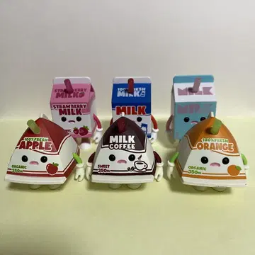 MUUKTOY 주스 박스 보이 스탠드 피규어