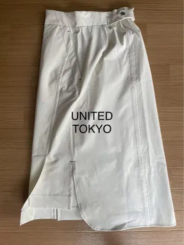 [ 새상품 ] 유나이티드 도쿄 UNITED TOKYO 화이트 스커트