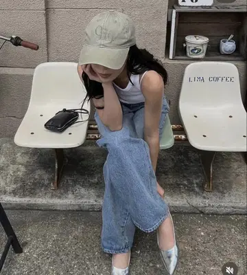 미사용 새상품 에프 VINTAGE EMBROIDERED LOGO CAP