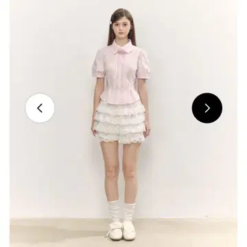 Treat urself Rose accent shirt blouse