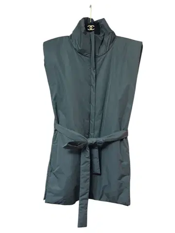 [ 가격 대폭 인하 ] COS 코스 - 충전솜 베스트