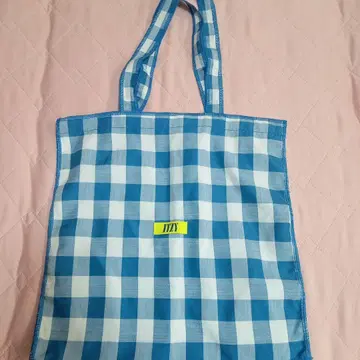 itzy summer pop up store 2025 토트백