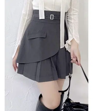 dazzlin 레이어드 플리츠 미니 스커트