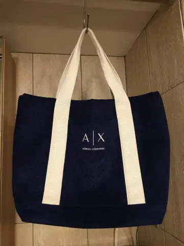Armani Exchange 네이비 토트백