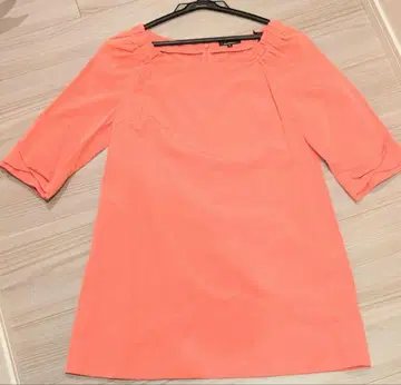 새상품 DoCLASSE 튜닉 상의