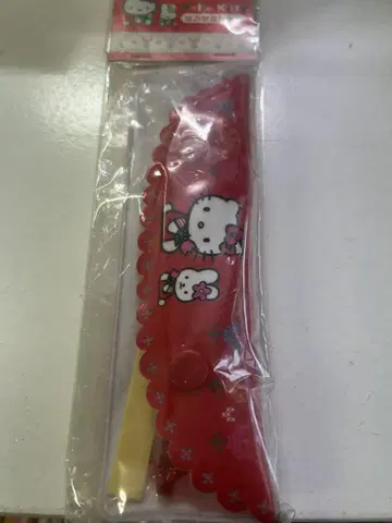 산리오 헬로키티 칫솔 세트 레트로