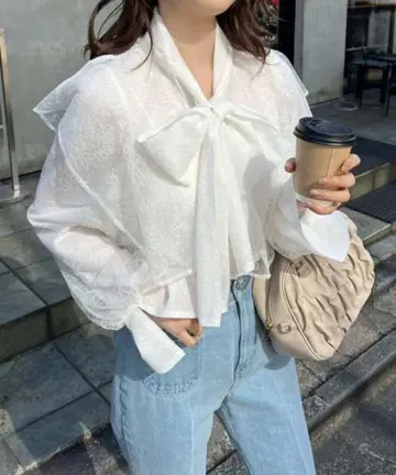 칼라 탈부착 리본 블라우스