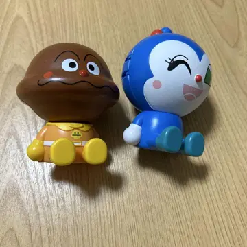 호빵맨 짤랑이 피규어 세트