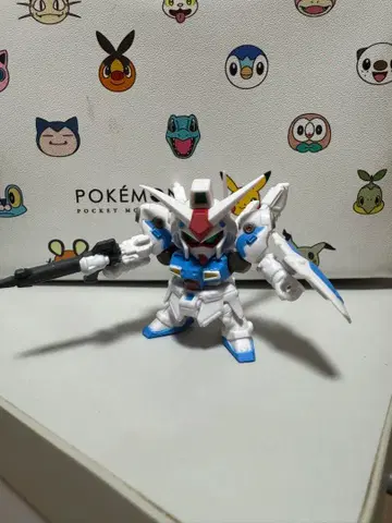 가샤폰 전사 프리미엄 건담 시험 제작 4호기