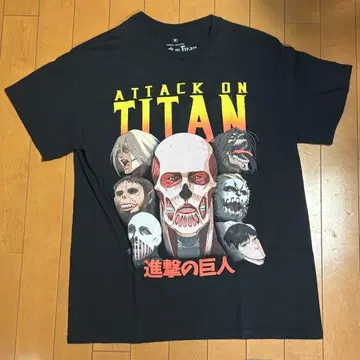구하기 어려움 Attack on Titan 진격의 거인 T셔츠 M 사이즈