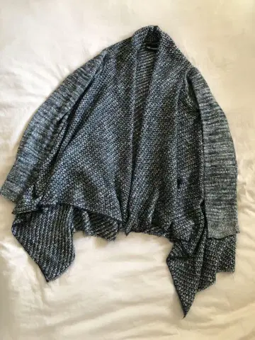 Zadig&Voltaire 가디건 사이즈 TU