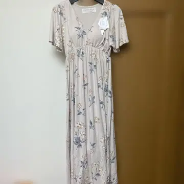 젤라또피케 원피스 베이지 F