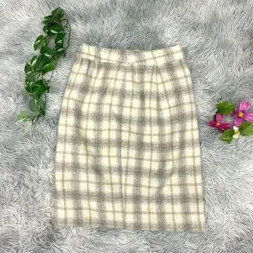 [ cheek ] 체크 무늬 타이트 스커트 (M) 베이지 무릎 기장