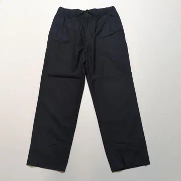 markaware 24AW 플랫 테이퍼드 이지 트라우저 2