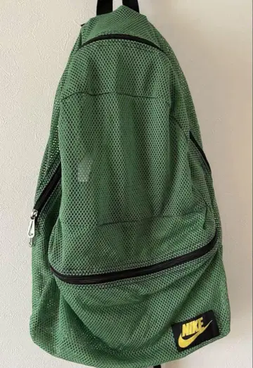 NIKE 데이팩 메쉬 00s