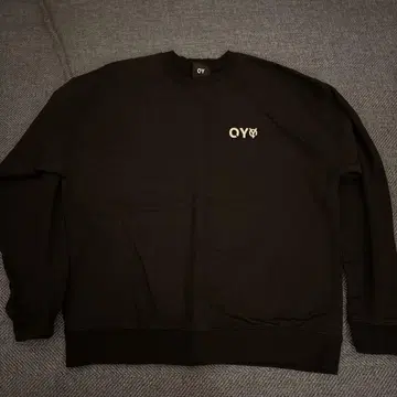 QY 블랙 맨투맨 트레이닝복