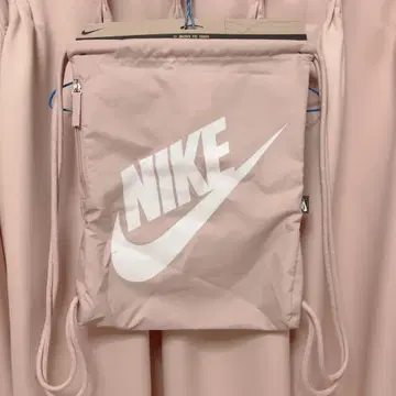 미사용 새상품 Nike 핑크 드로우 스트링 백 냅색