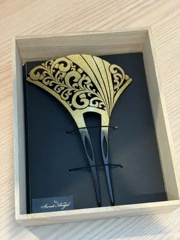 골드 금색 부채꼴 머리 장식 헤어콤