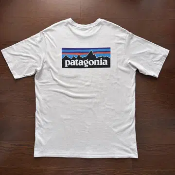 patagonia 포켓T 백 프린트 셔츠