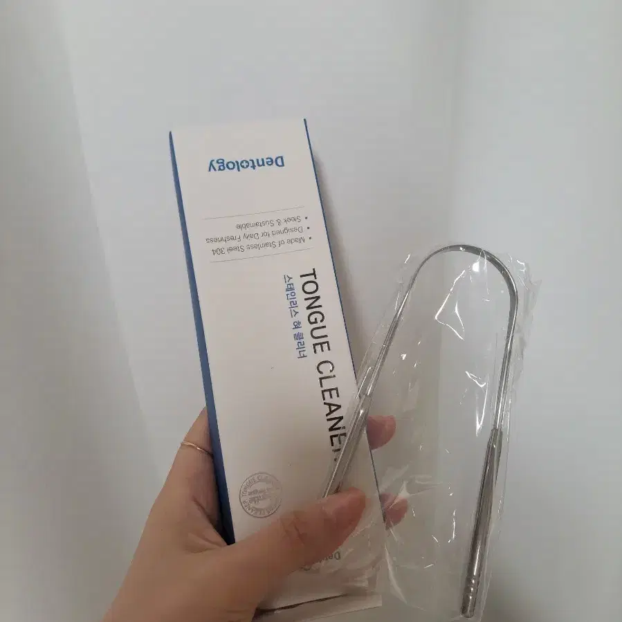 Tongue cleaner - New, 1 piece