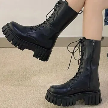 레이스업 미들 부츠 스톰 부츠 블랙 블랙