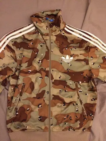 adidas 카모 패턴 저지
