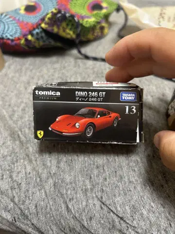 토미카 DINO 246 GT 빨간색