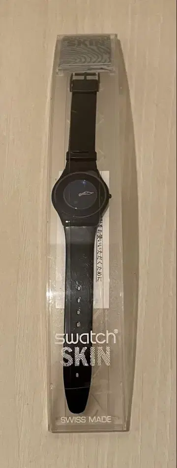 미사용 새상품 Swatch SKIN 블랙 스위스산