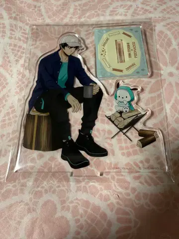 블루 록 아크릴 스탠드 산리오 캠핑 린