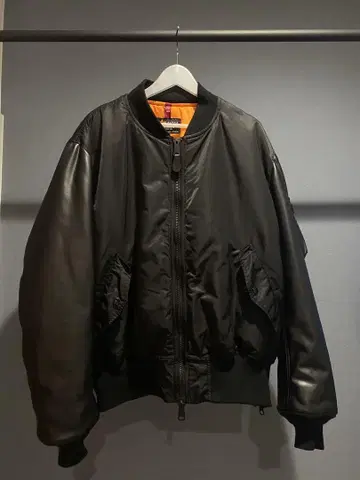 ALPHA INDUSTRIES MA-1 블랙 자켓 XL