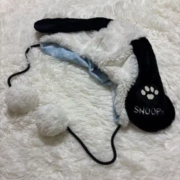 스누피 귀달린 플리스 모자 유니버셜