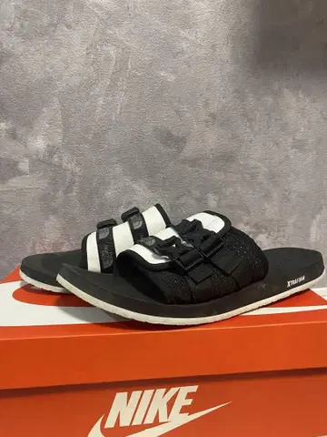 THE NORTH FACE 스트랩 샌들 블랙/화이트