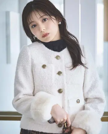 tocco closet 퍼 부클레 자켓 아이보리